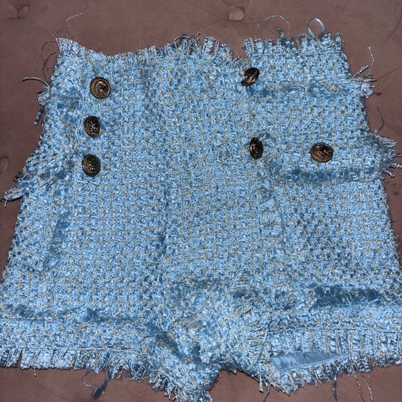 Elegant blue shorts - Picture 2 of 4